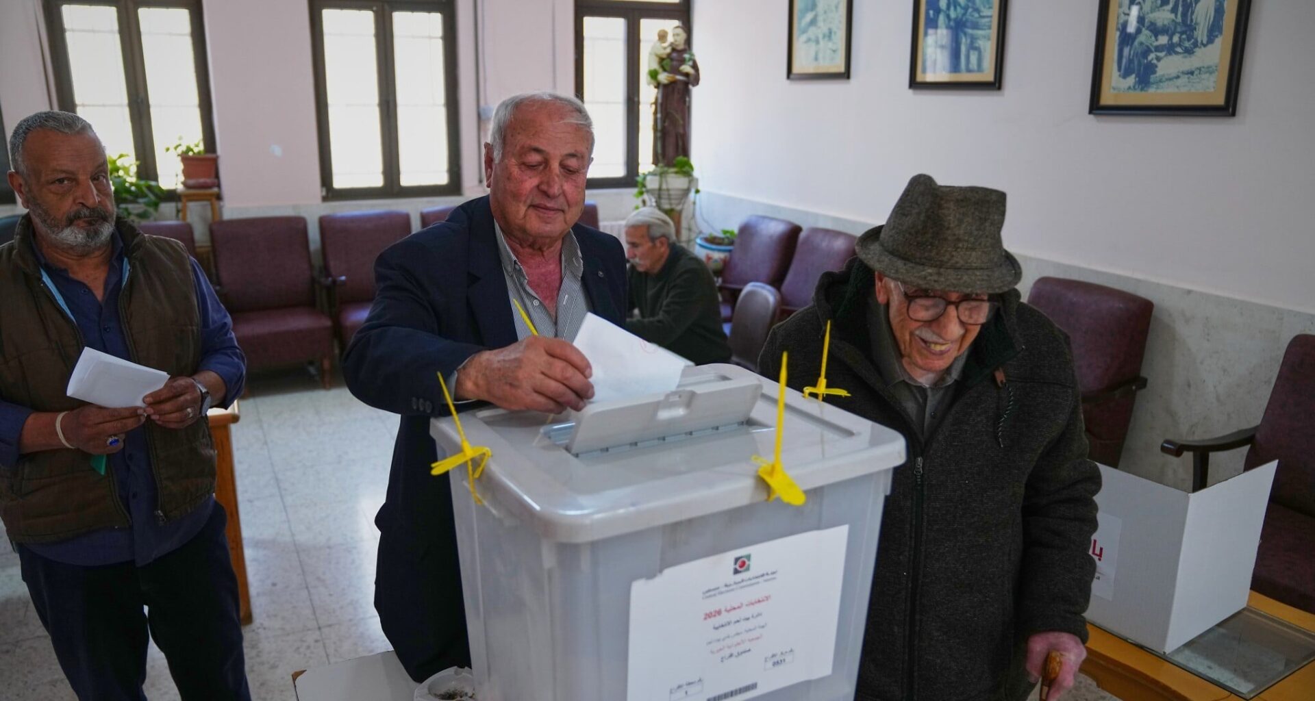 Turnout low as Palestinians in West Bank and part of Gaza vote in local elections
