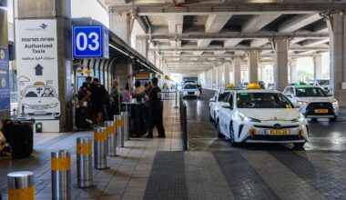 United pushes back Israel flights to September