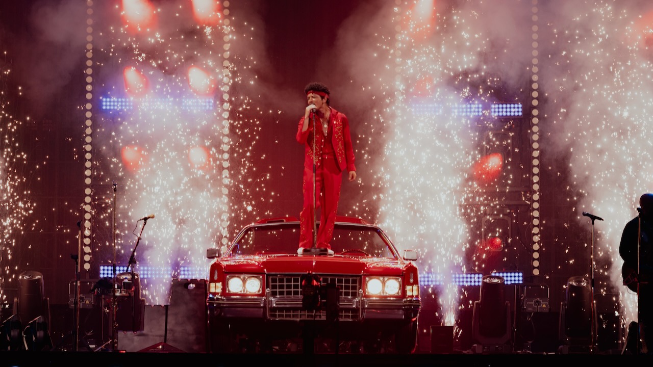 Here's the Setlist for Bruno Mars' "The Romantic Tour" Kick-Off