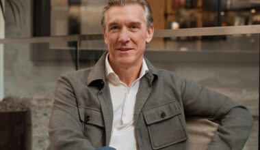 Airbnb Chief Business Officer Discussed How Flights Could Fit Into Expansion Strategy