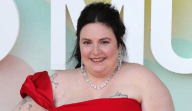 Lena Dunham Talks Adam Driver Temper on 'Girls' in Memoir 'Famesick'