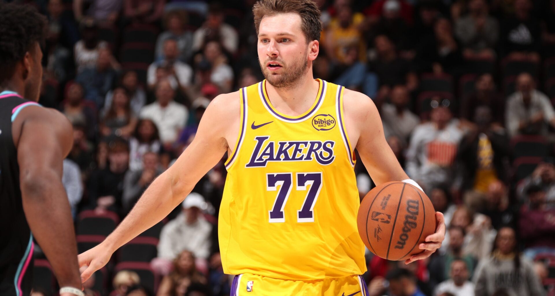 Lakers remain without Luka Dončić and Austin Reaves as playoffs begin