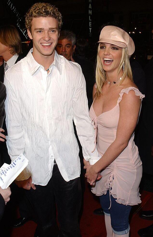 Justin Timberlake and Britney Spears (Photo: Vince Bucci/Gety Images) מערכות יחסים בריטני ספירס