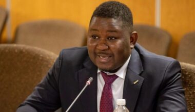 Majority defends Bank of Ghana's report, cites gains in inflation, reserves and cedi stability