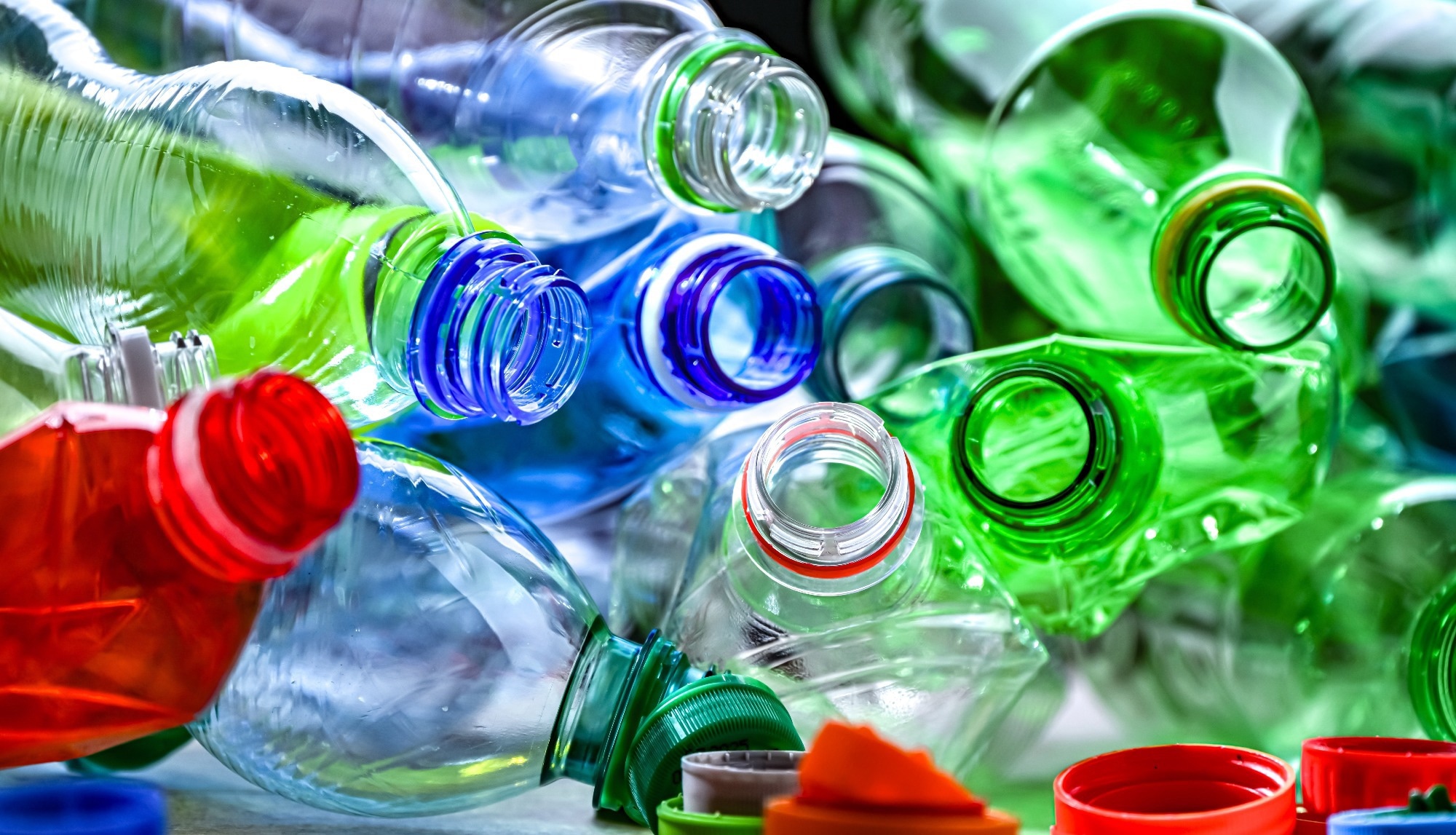 Study: Bisphenol a exposure and major depressive disorder: an integrative analysis combining network toxicology, molecular docking, genetic epidemiology, and transcriptomic validation. Image Credit: monticello / Shutterstock