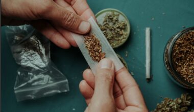 Smoking shrinks key brain regions while cannabis shows weaker effects