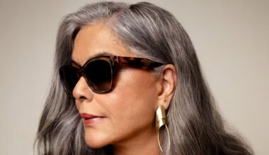 Gray Blending: This Hair Color Trend Makes It Easy To Embrace Your Grays