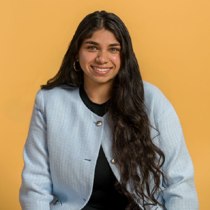 Portrait of Lanka Diunugala