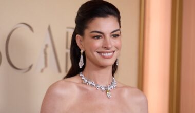 Anne Hathaway offers update on Princess Diaries 3