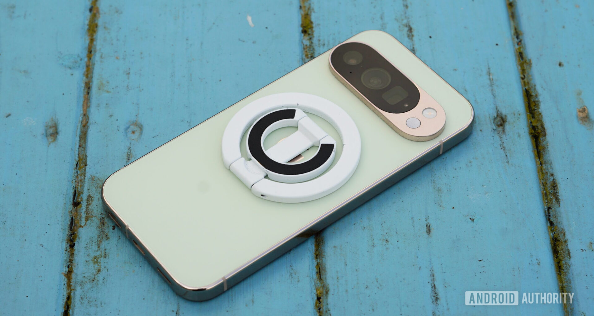 Pixel 10 qi 2 magnet ring (1)