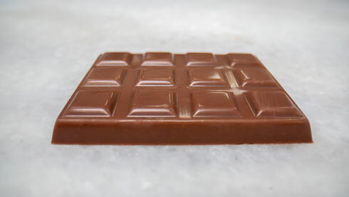 Israeli startup unveils world’s first chocolate bars made with lab-grown cocoa butter