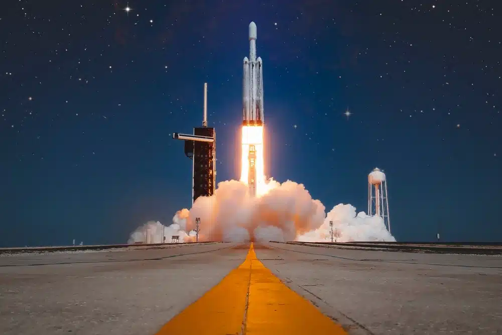 Rocket,lunch,a,spacex,falcon,heavy,rocket,carrying,nasas,europa