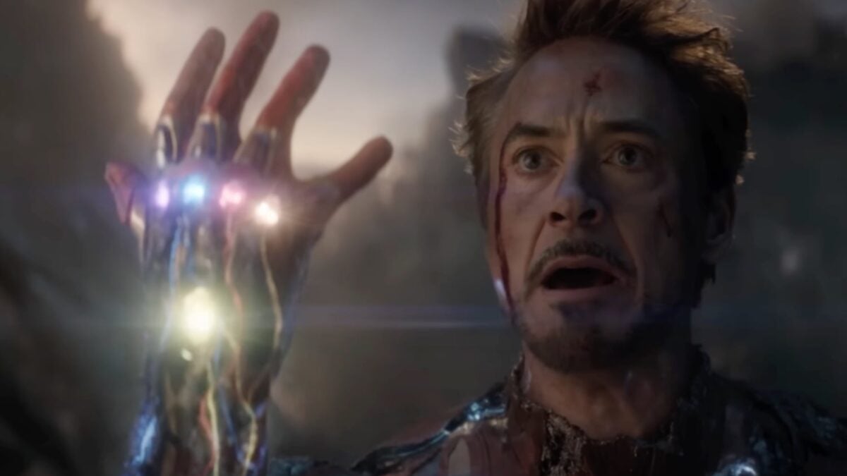 Jon Favreau Regrets Trying to Keep Tony Stark Alive During 'Avengers: Endgame'