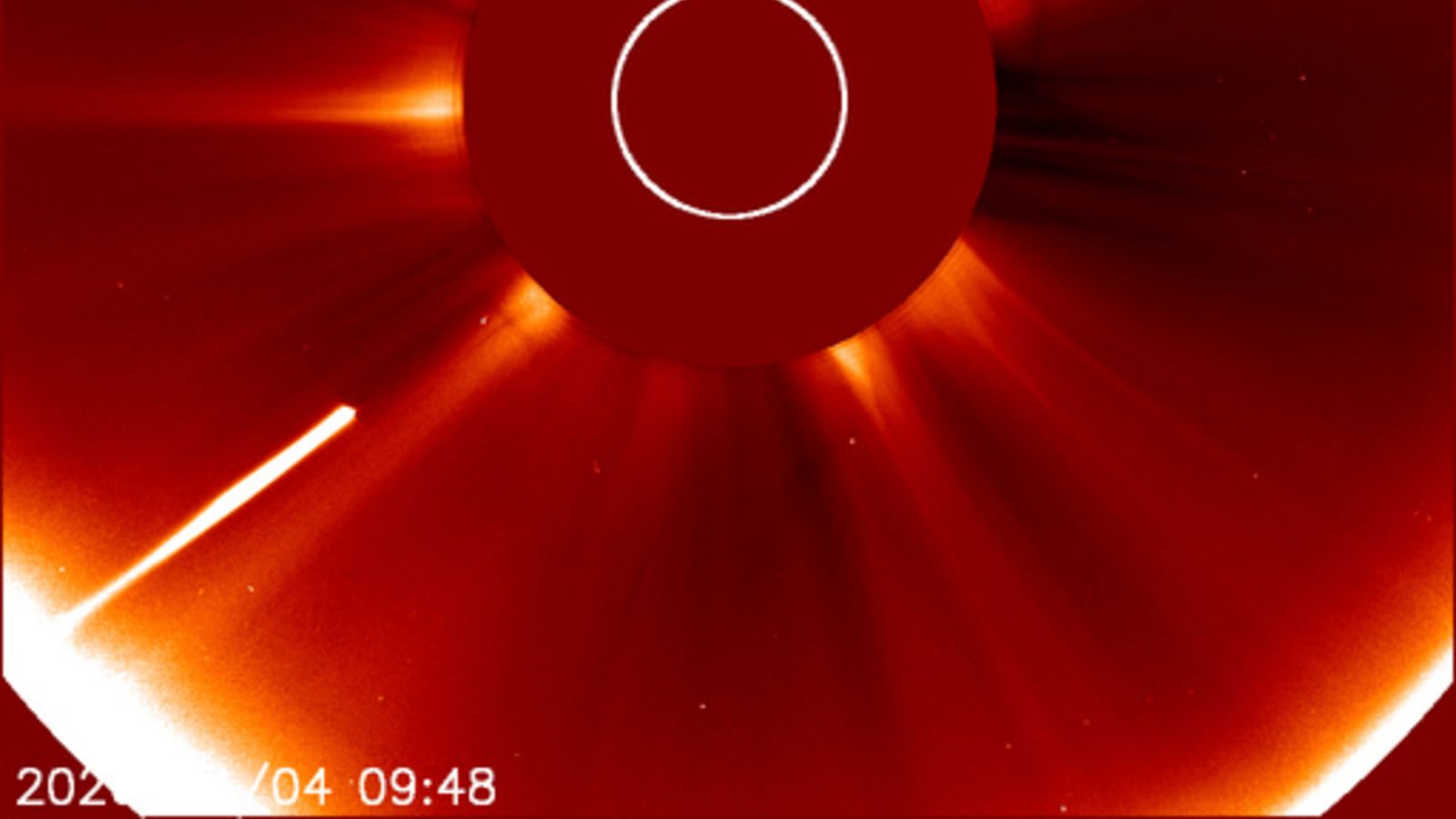 'RIP, Comet MAPS': Watch the superbright sungrazer become a 'headless wonder' after being ripped apart by the sun