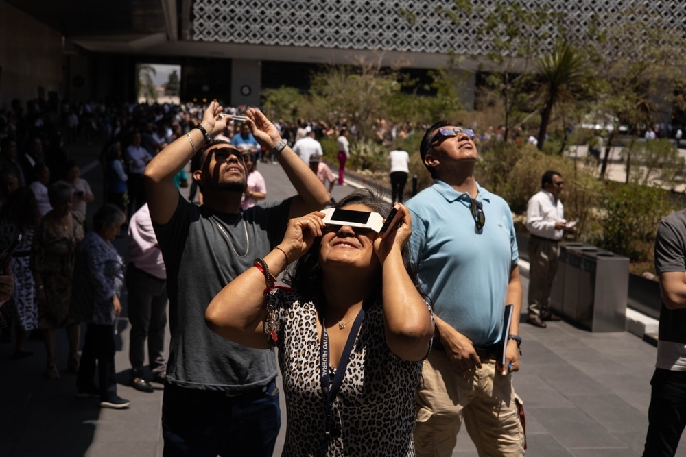 Mexico,city,,mexico,april,8,2024.,workers,of,the,chamber