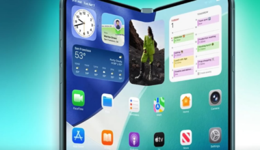 Foldable Phones Shift to Wide Designs as Giants Compete - 조선일보