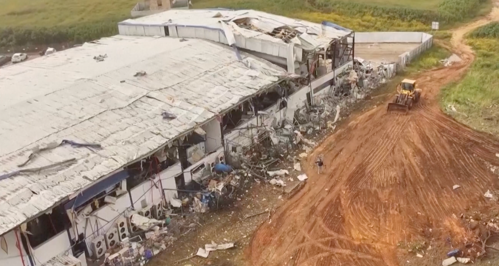 Drone footage shows a factory in Israel damaged by Iranian missile debris | US-Israel war on Iran