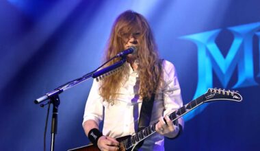 Dave Mustaine onstage