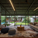 © Mario Wibowo Serindang House 2 / PSA Studio - Image 2 of 25
