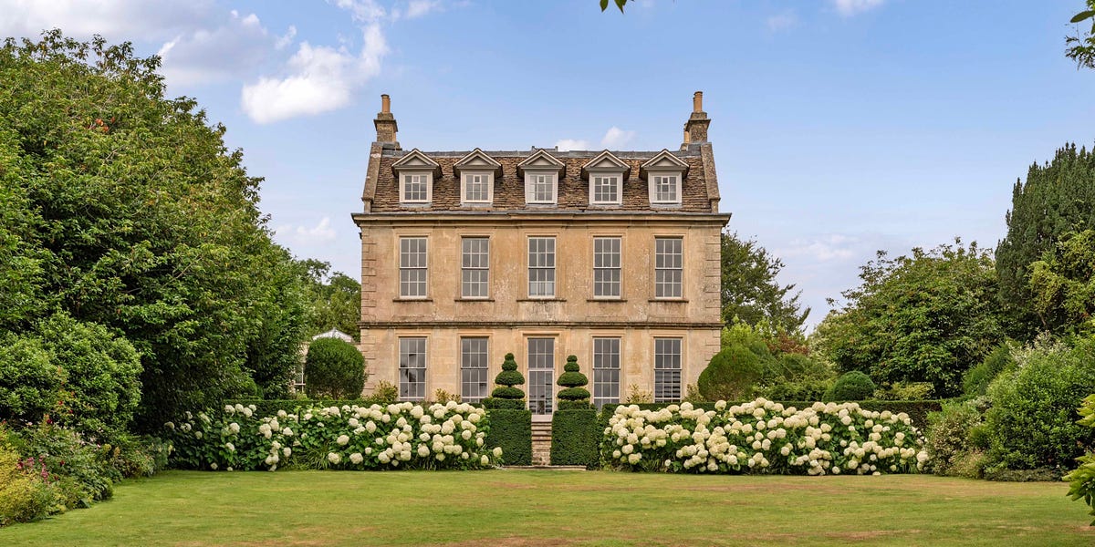 Inside an 18th-Century English Estate With Royal Connections, Which Just Listed For $6 Million