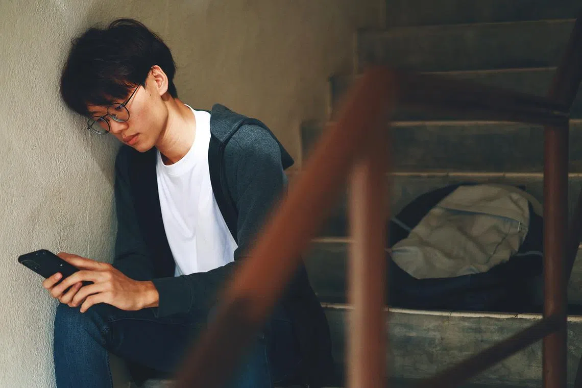 If you or someone you know is feeling stressed or overwhelmed, support is just a call or text away at national mindline 1771.