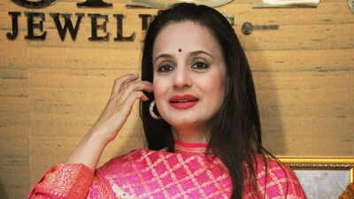 Ameesha Patel on losing Aamir Khan’s Lagaan, working with Shiney Ahuja, addresses claims of Akshay Kumar using a teleprompter