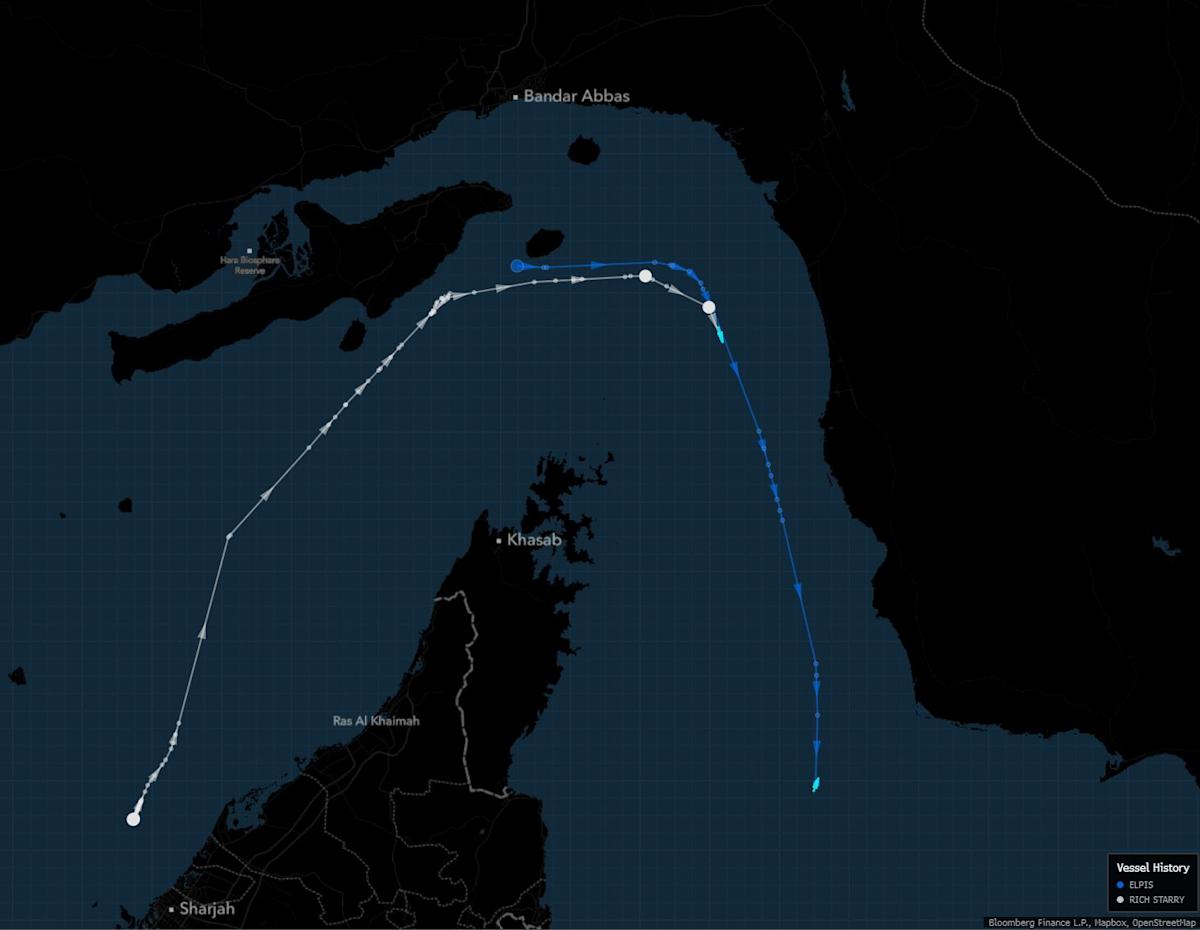 US, Iran Pursue New Talks as Tehran Weighs Pause in Hormuz Shipments