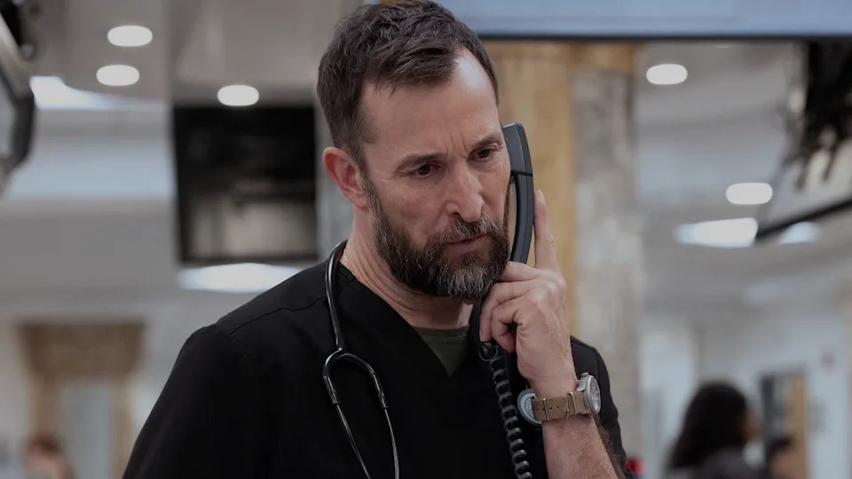  Robby on the phone in The Pitt 213. 