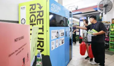 Singapore's beverage container return scheme begins