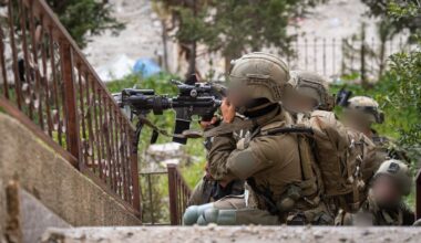 IDF says close to capturing Hezbollah's historic Bint Jbeil stronghold