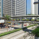 Beyond the Street: Climate, Commerce, and the Evolution of Hong Kong’s Elevated Networks - Image 5 of 22