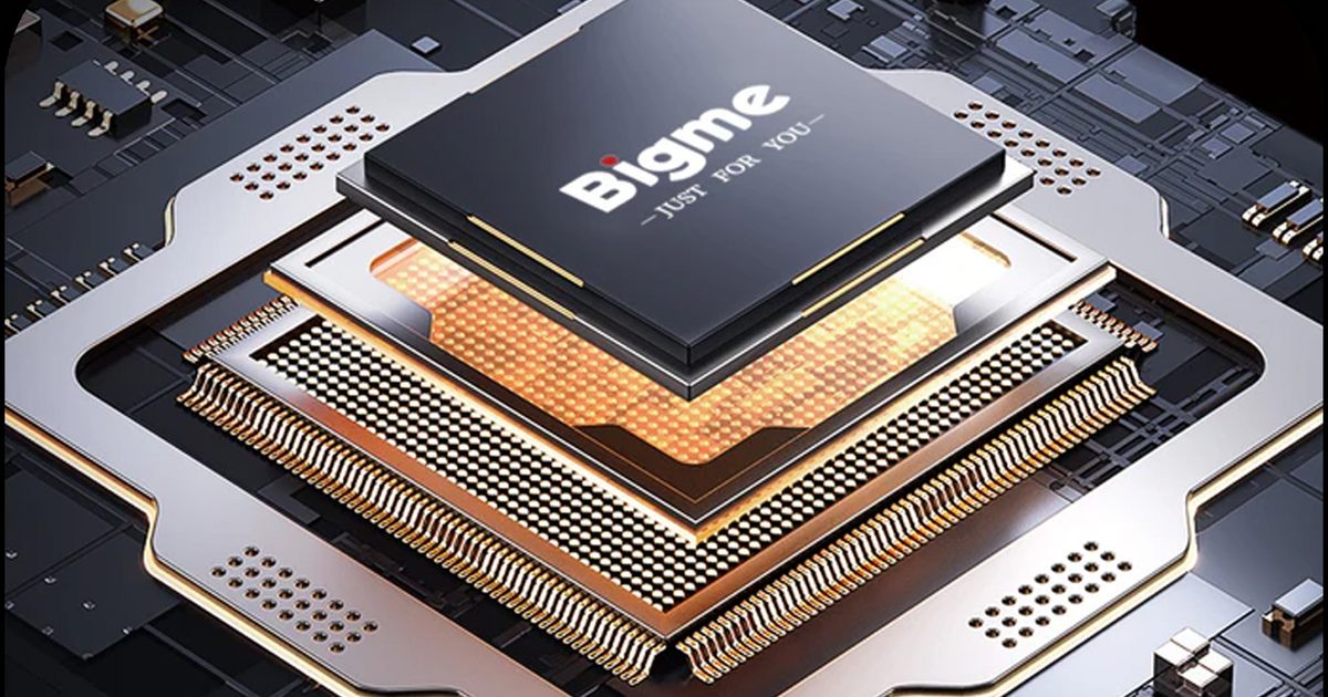 First smartphone with color e-ink and LCD just showed up