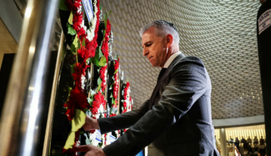 Mossad Chief Says Agent Killed in Italy in 2023 Contributed to Iran War Success - Haaretz