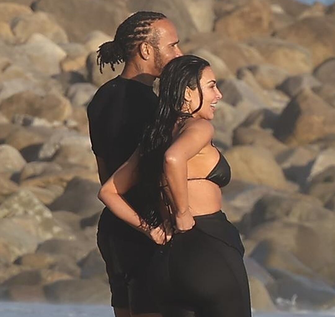 Kim Kardashian & Lewis Hamilton Kiss During Beach Date - E! News