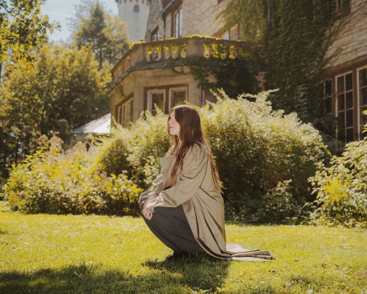 Gia Margaret Shares New Song "Alive Inside": Listen