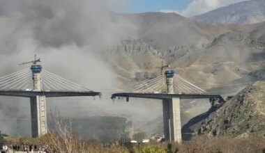 Make a deal before it’s too late, Trump warns Tehran — as it happened