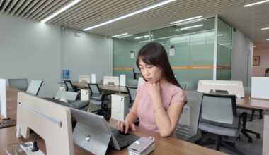 Sci-fi author embraces AI to bring stories to screen