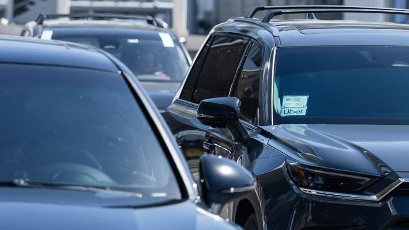 Rideshare drivers on the brink of quitting over higher gas prices