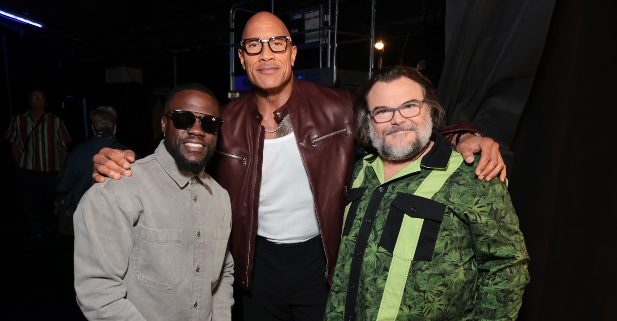 The Rock updates us on his WrestleMania weekend plans - Cageside Seats