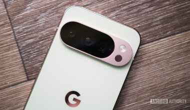 google pixel 10 pro camera temperature sensor close up