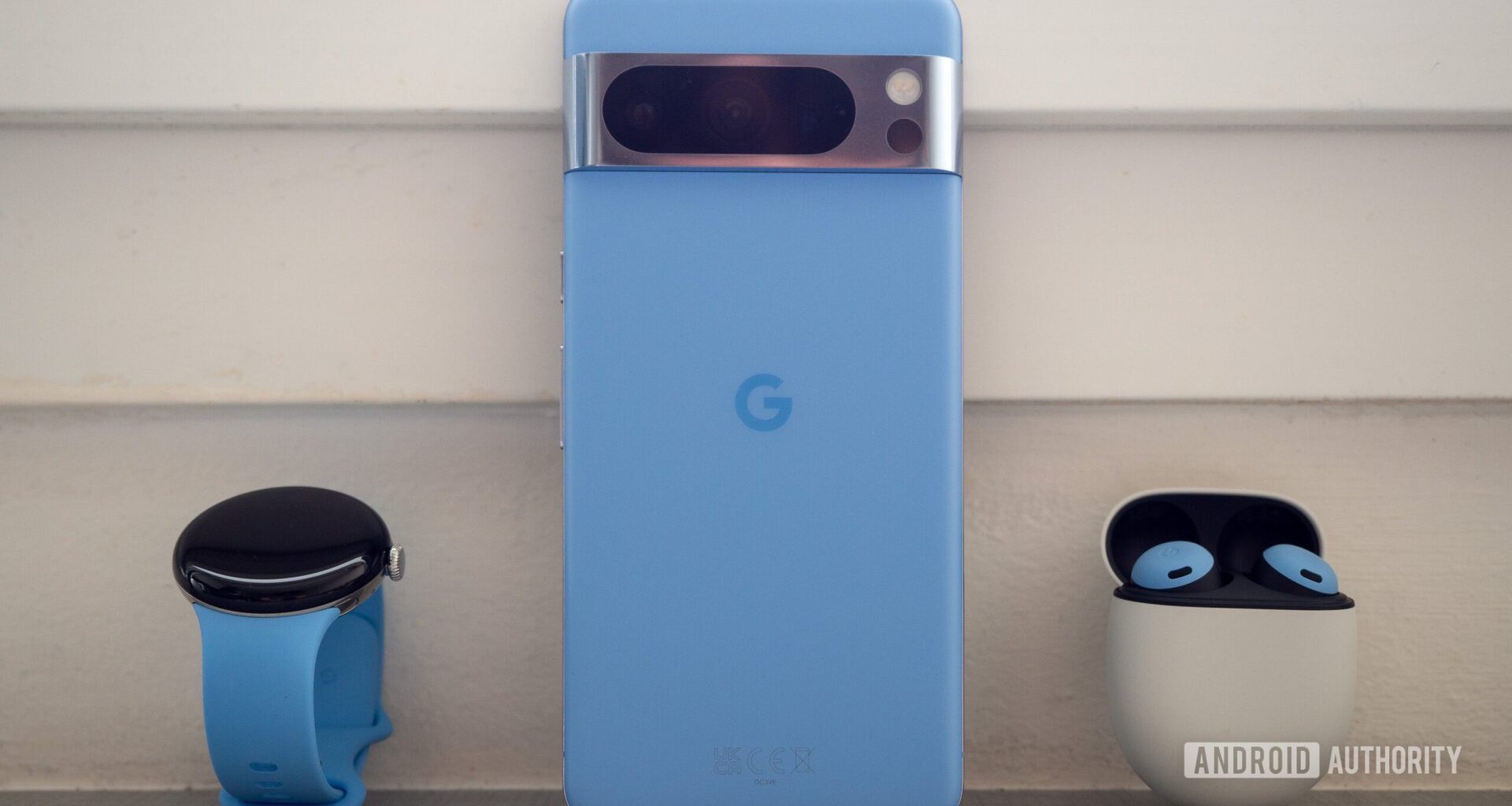 google pixel watch 2 buds pro 8 pro family bay blue 7