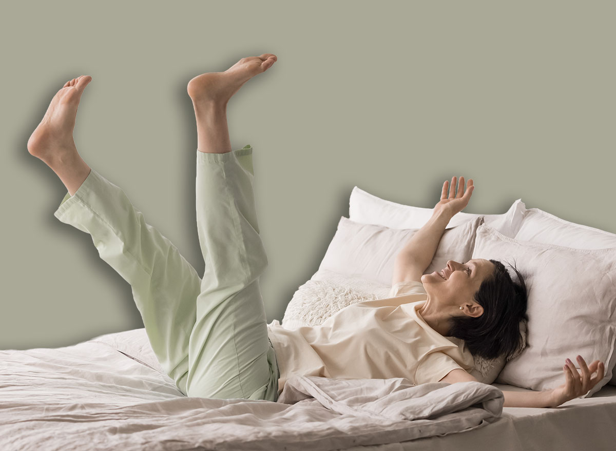 Gentle Bed Exercises to Restore Muscle Tone After 65