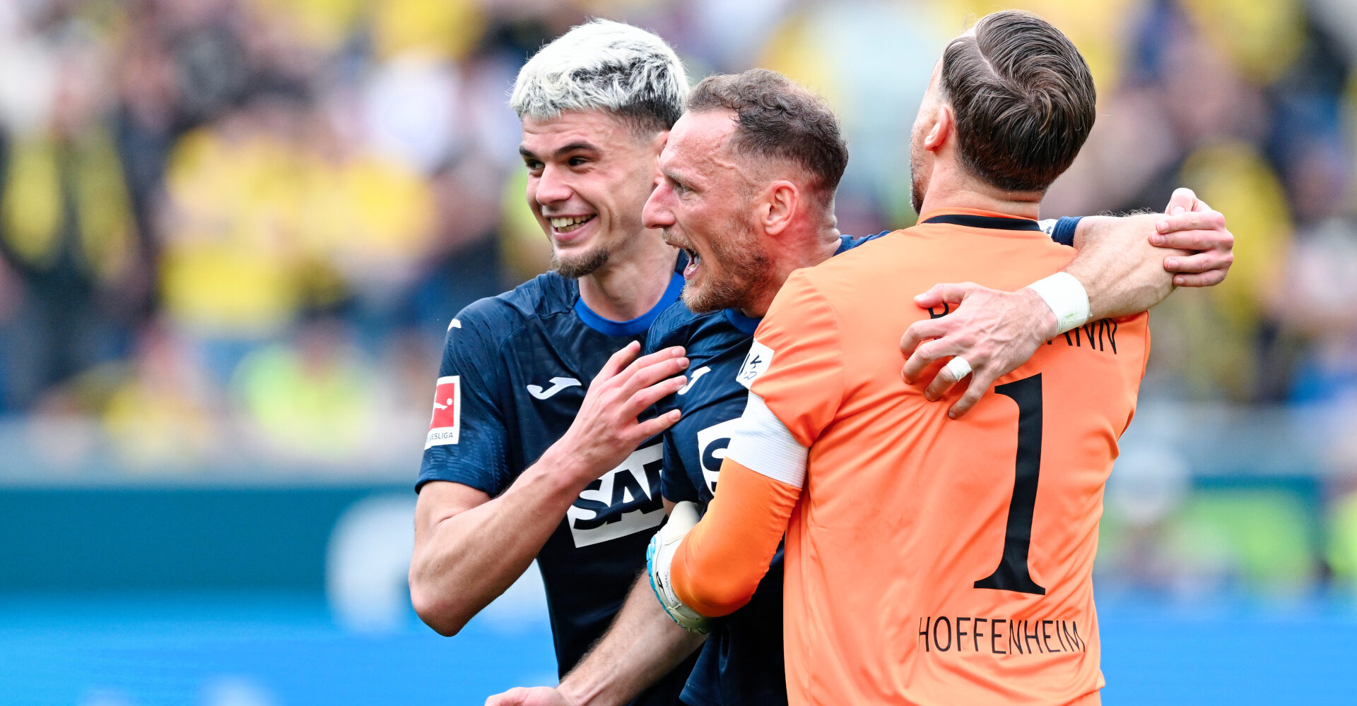 Bayern close in on Bundesliga title as Dortmund lose