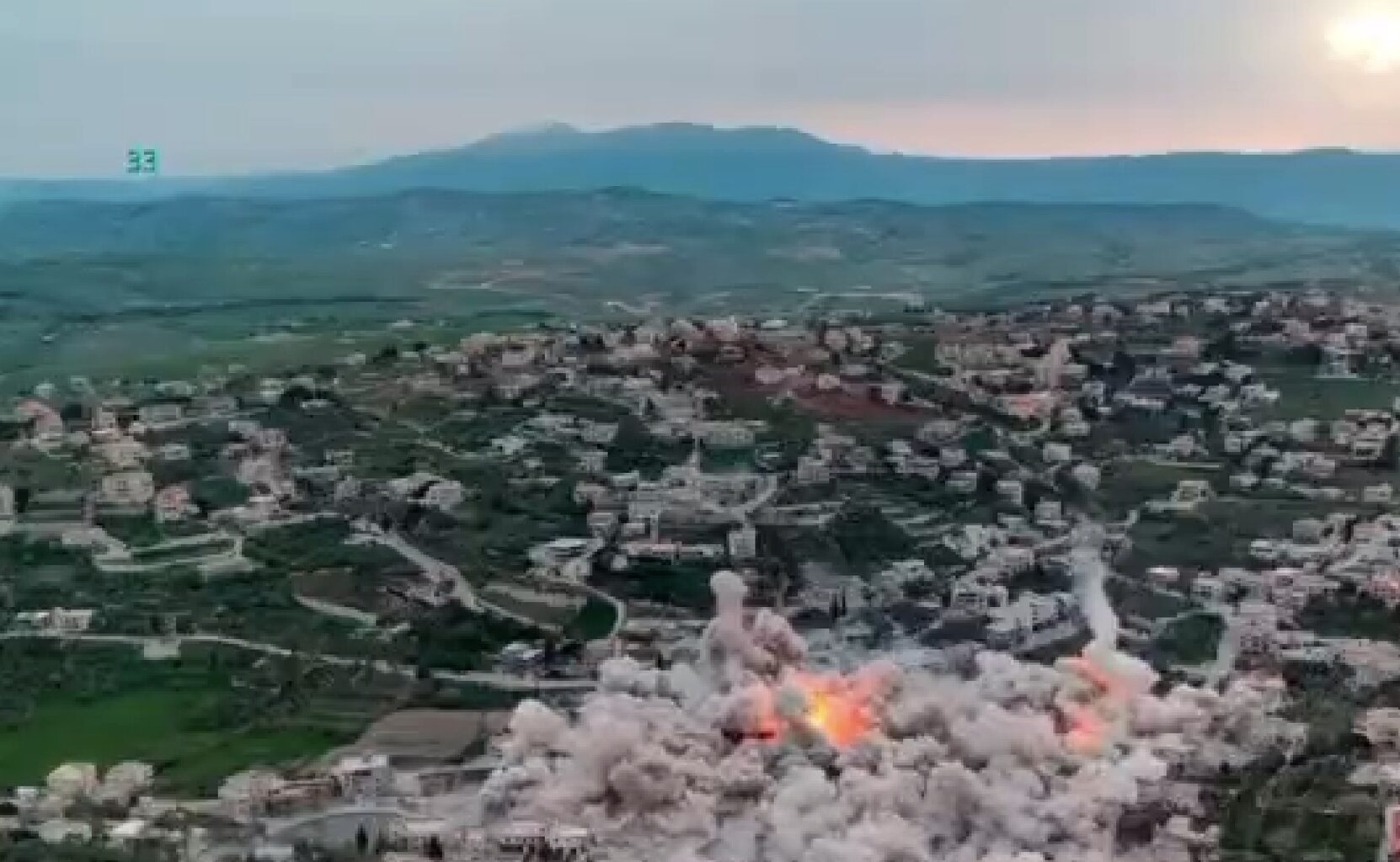 Israel bombs homes in southern Lebanon | Newsfeed