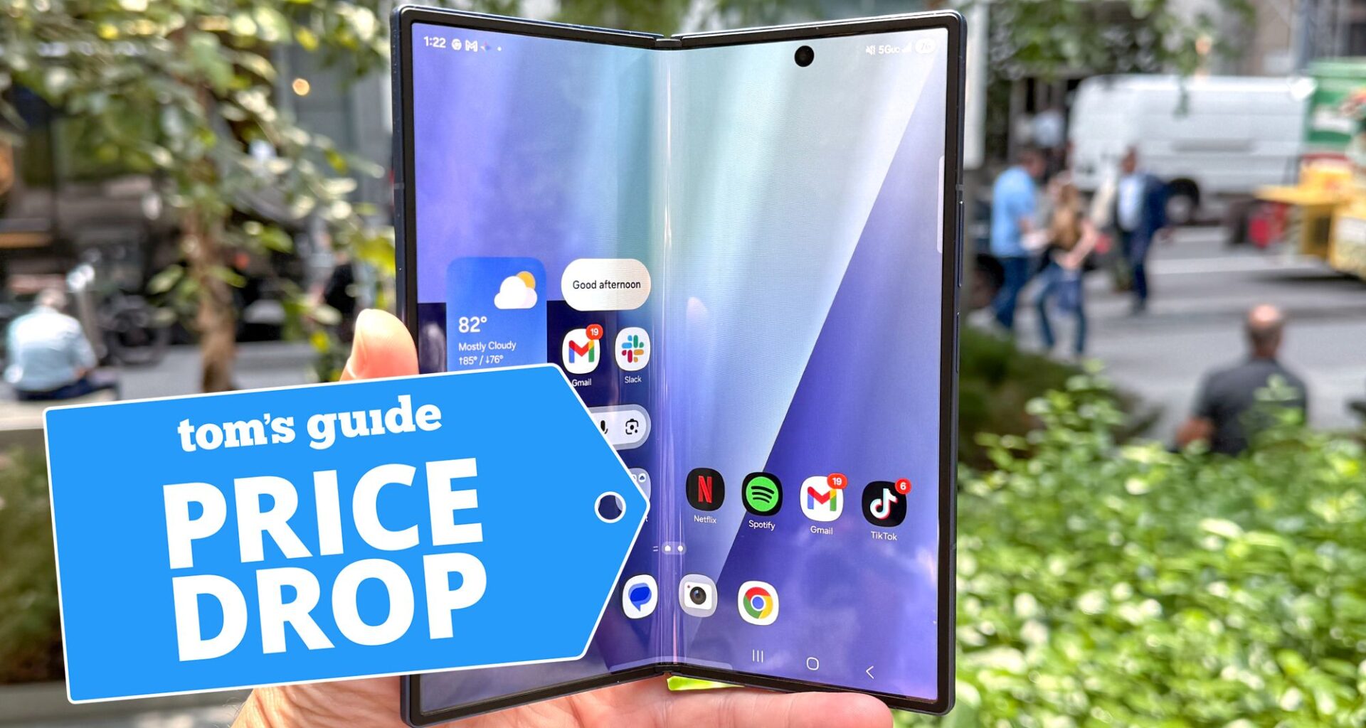 Samsung Galaxy Z fold 7 deal just defied RAMageddon with $400 price cut