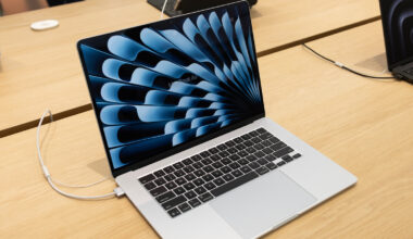 5 Laptops With Better Battery Life Than The MacBook Air