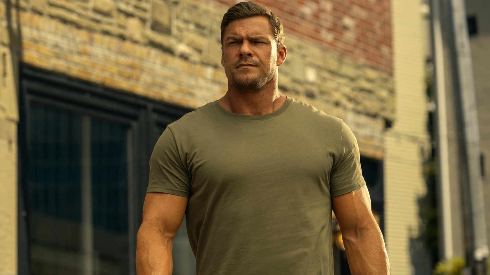 Reacher Star Alan Ritchson Says Arrogance Cost Him A Major Marvel Superhero Role