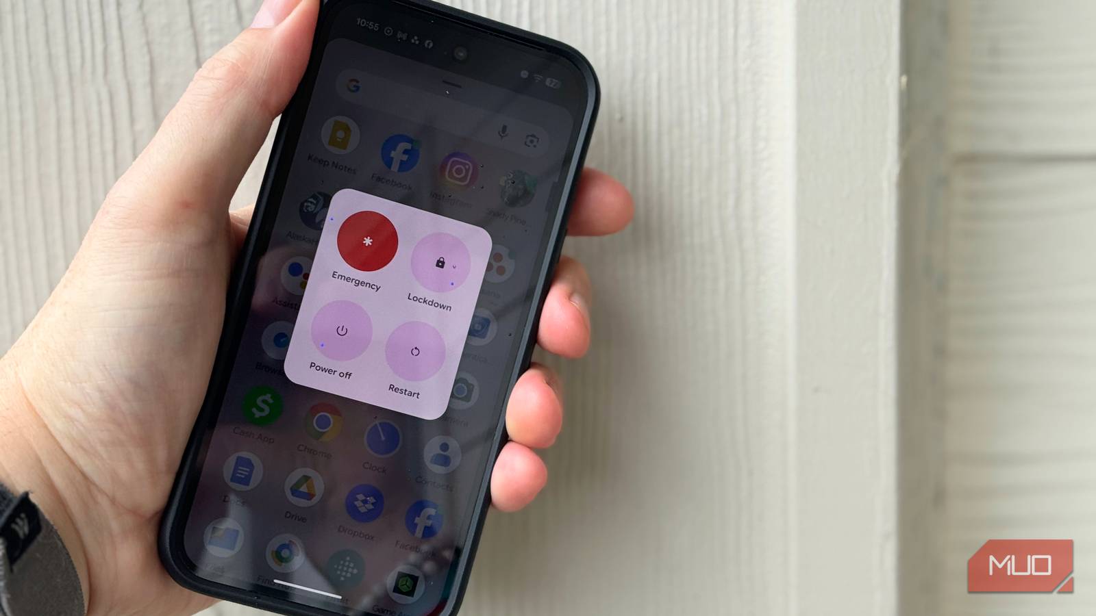 I used Pixel's lockdown mode for a week, and it solves a problem Apple hasn't