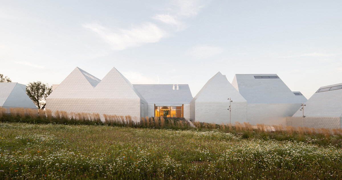 lithuania's 'lost shtetl jewish museum' is a gleaming, clustered village