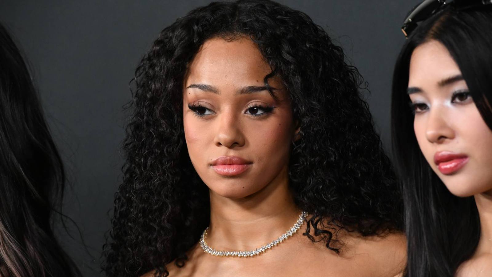 Manon Shares Update With Fans After Katseye Hiatus